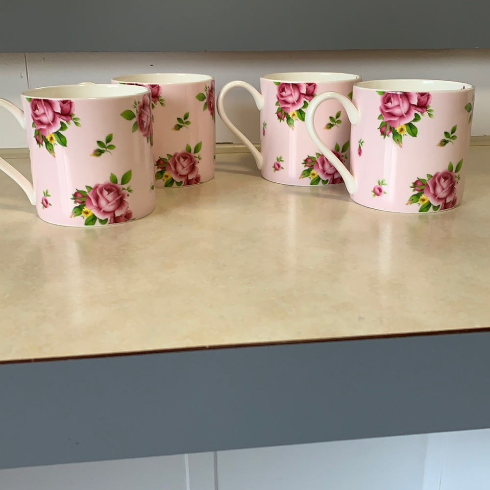 12oz coffee/tea cups from Royal Albert - set of 4